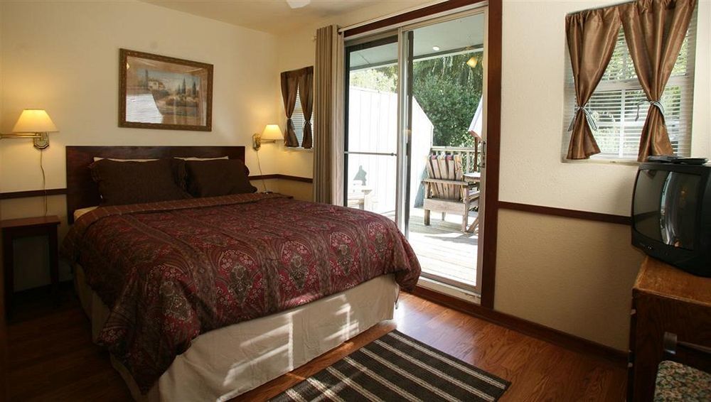 Inn On The Russian River Monte Rio Экстерьер фото