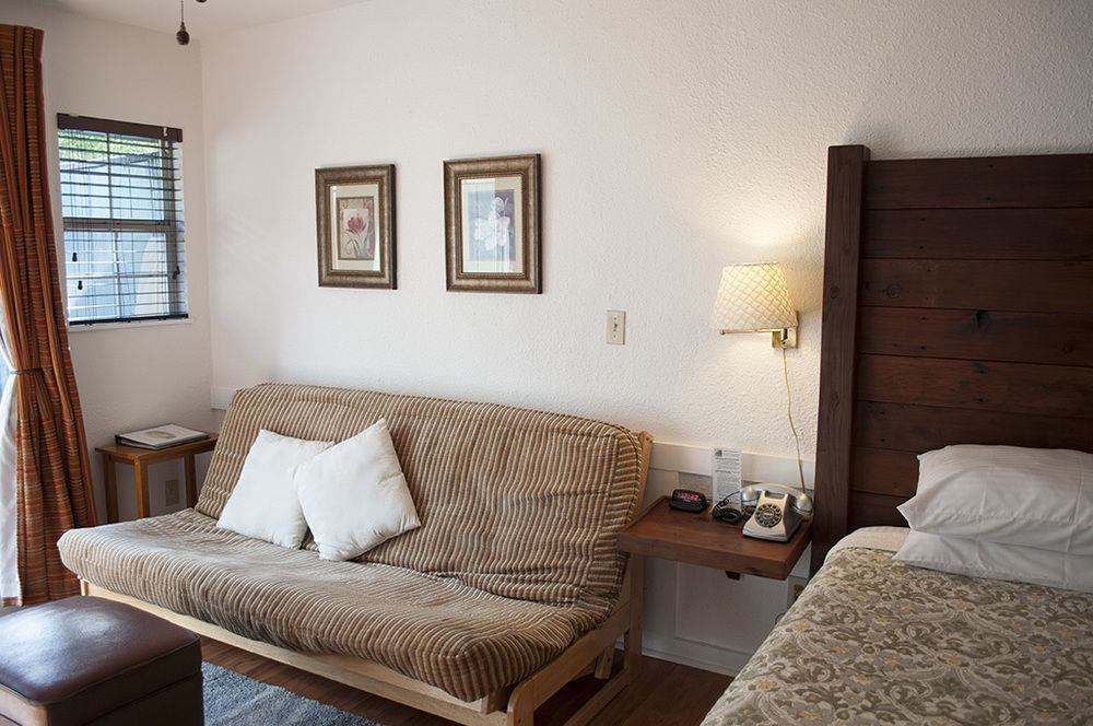 Inn On The Russian River Monte Rio Экстерьер фото