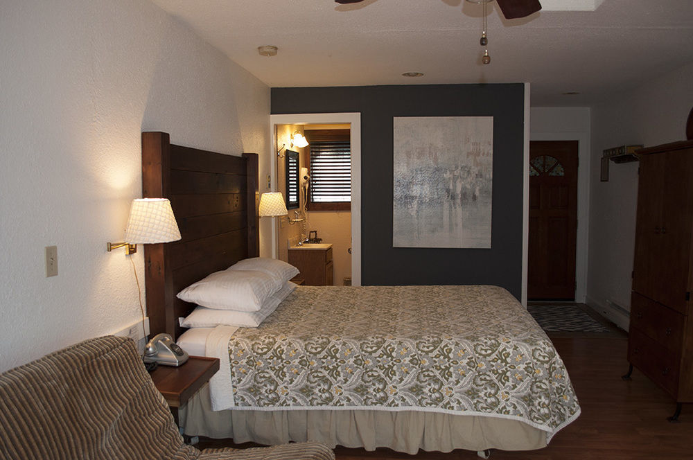Inn On The Russian River Monte Rio Экстерьер фото