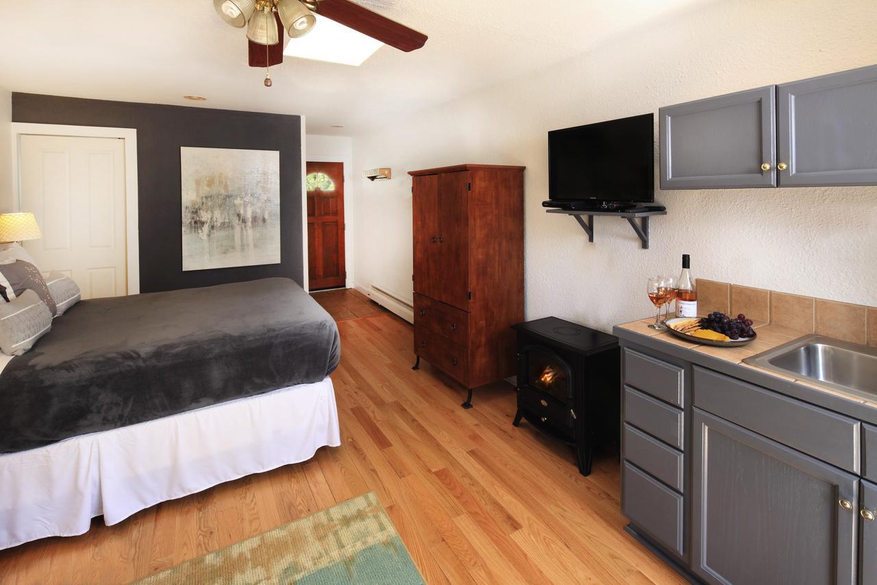 Inn On The Russian River Monte Rio Экстерьер фото